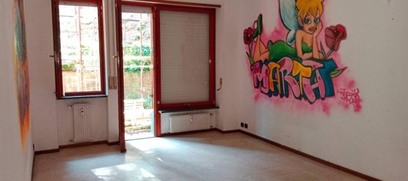 4 rooms Apartment in Genoa, Italy No. 76864 12