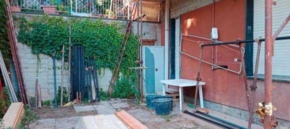 4 rooms Apartment in Genoa, Italy No. 76864 17