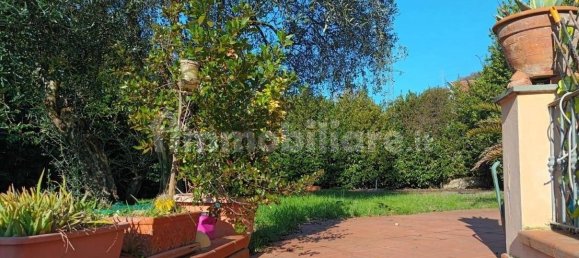 4 Schlafzimmer Villa in Carrara, Italy, Nr. 52213 5