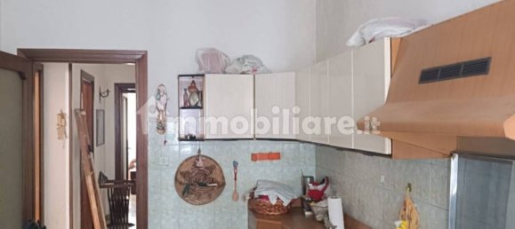 4 bedrooms Apartment in Avellino, Italy No. 302081 12