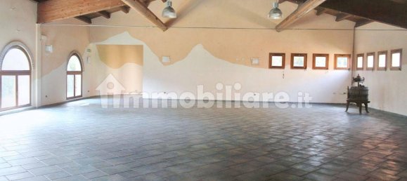 Коммерческая недвижимость 1280м² в Кампилья Мариттима, Италия № 351316 4