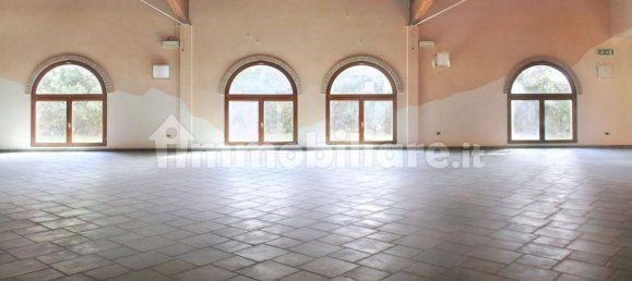 Коммерческая недвижимость 1280м² в Кампилья Мариттима, Италия № 351316 7