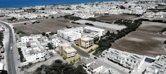 2 Schlafzimmer Wohnung in Paralimni, Cyprus, Nr. 21975 15