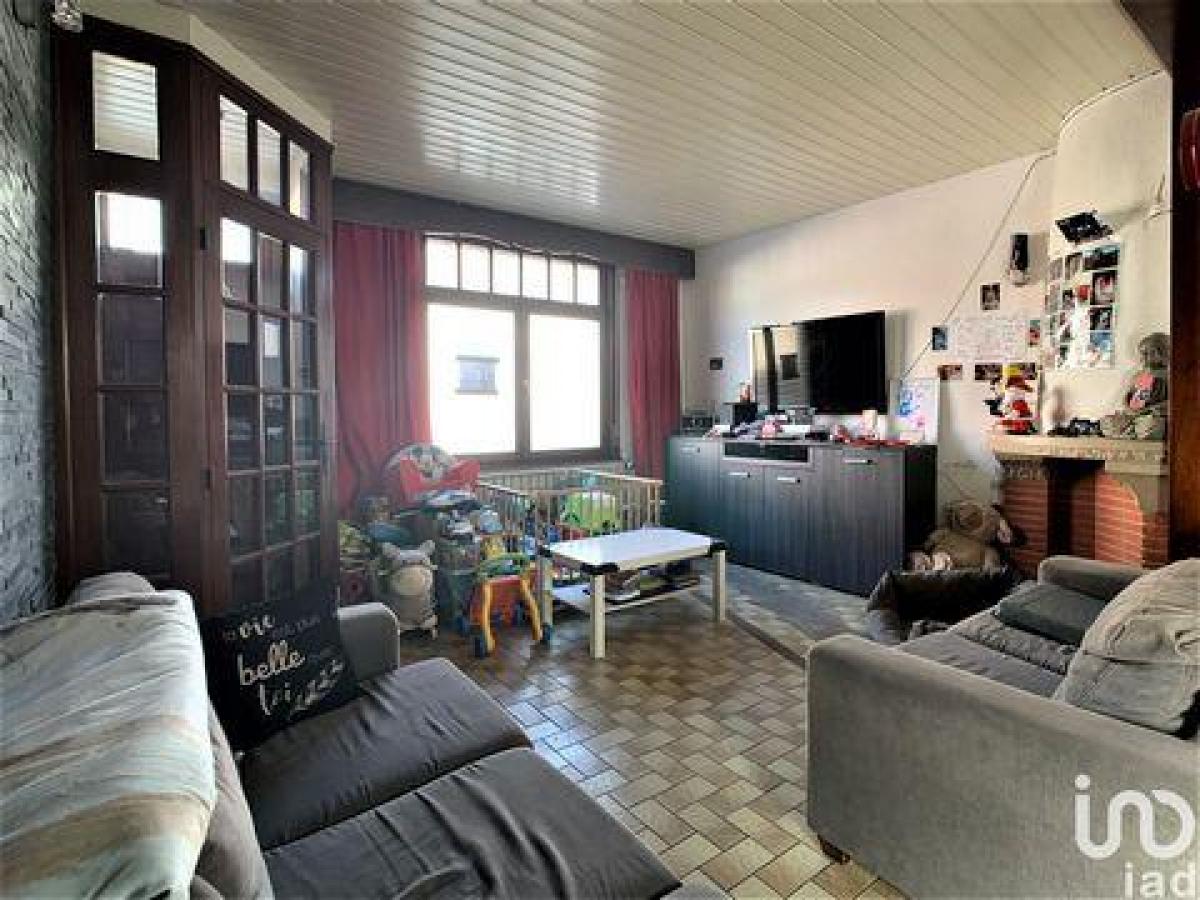 2 bedrooms House in Halluin, France No. 28949