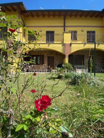 Дом с 2 спальнями в Ломаццо, Италия № 295951