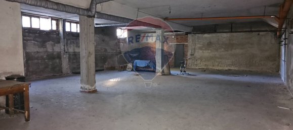 900m² Warehouse in Parabiago, Italy No. 265350 45