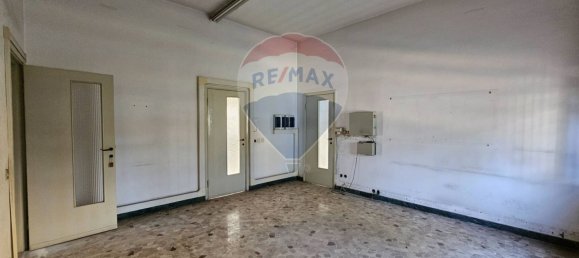 900m² Warehouse in Parabiago, Italy No. 265350 29