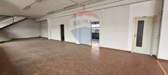 900m² Warehouse in Parabiago, Italy No. 265350 19