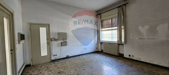 900m² Warehouse in Parabiago, Italy No. 265350 30