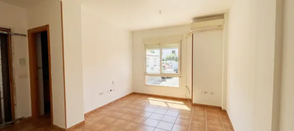 2 Schlafzimmer Wohnung in Puerto De La Torre, Spain, Nr. 133443 4