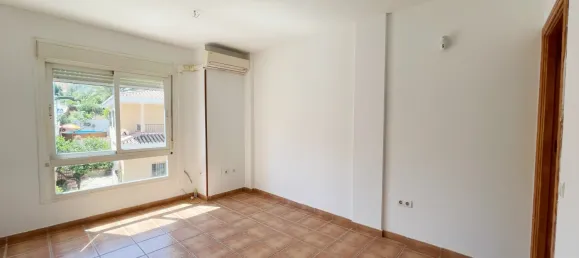 2 Schlafzimmer Wohnung in Puerto De La Torre, Spain, Nr. 133443 2