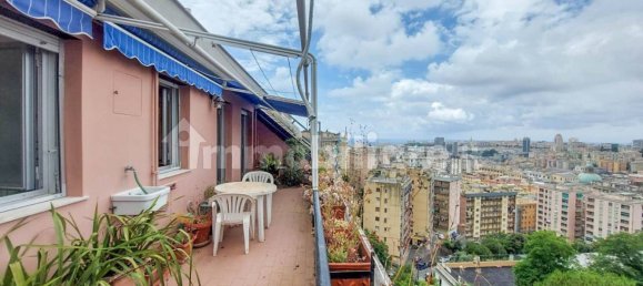 2 bedrooms Penthouse in Genoa, Italy No. 70149 10