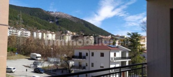 2 bedrooms Apartment in L'Aquila, Italy No. 228406 8