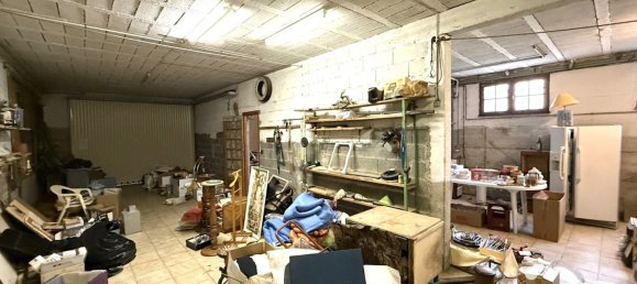 3 bedrooms House in Mourenx, France No. 103065 2