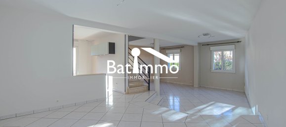 Casa de 4 dormitorios en Corny-sur-Moselle, France No. 55643 2