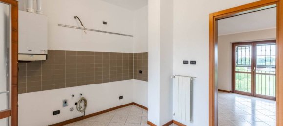2 Schlafzimmer Wohnung in Spino d'Adda, Italy, Nr. 273287 10