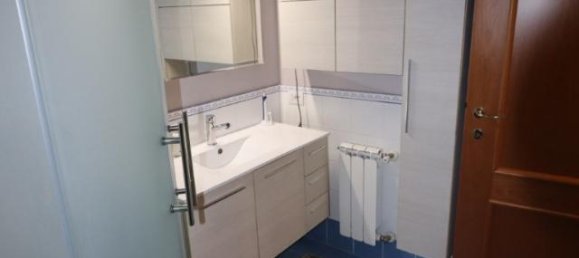 4 rooms House in Bucine, Italy No. 233862 11