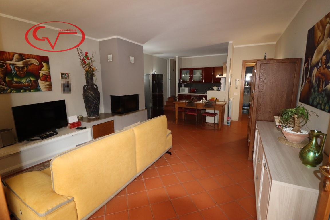 4 rooms House in Bucine, Italy No. 233862