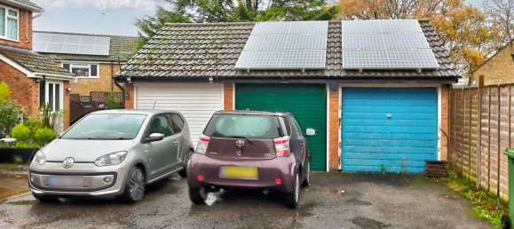 2 bedrooms House in Bordon, United Kingdom No. 10764 16