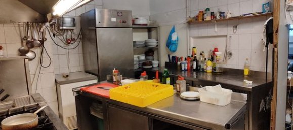 3-Zimmer Gewerbliche Immobilie in Rome, Italy, Nr. 102980 8