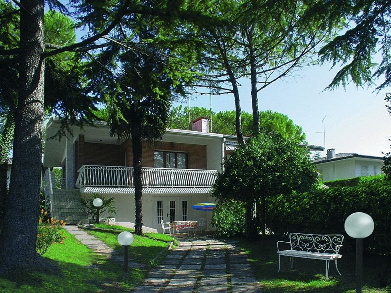 Villa de 5 habitaciónes en Udine, Italy No. 289902