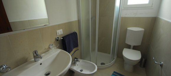 Villa de 5 habitaciónes en Udine, Italy No. 289902 2