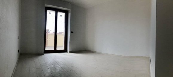 3 rooms Apartment in Pianezza, Italy No. 86227 4