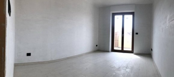3 rooms Apartment in Pianezza, Italy No. 86227 3