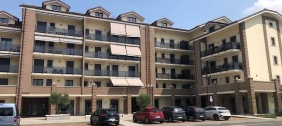 3 rooms Apartment in Pianezza, Italy No. 86227 9