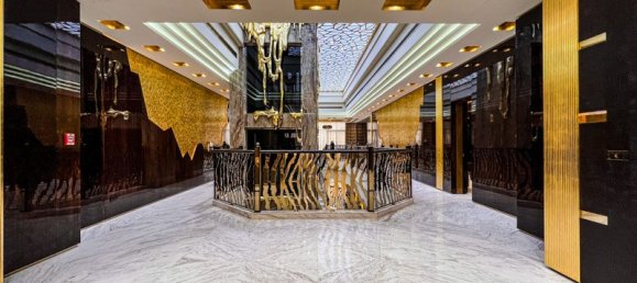 7 bedrooms Villa in Emirates Hills, UAE No. 3654 24