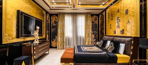 7 bedrooms Villa in Emirates Hills, UAE No. 3654 25