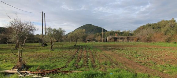 200m² Commercial property in Corfu, Greece No. 5948 12