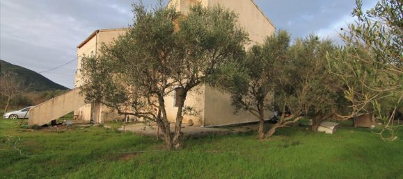 200m² Commercial property in Corfu, Greece No. 5948 3