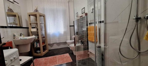 5 rooms Apartment in Treia, Italy No. 30854 14