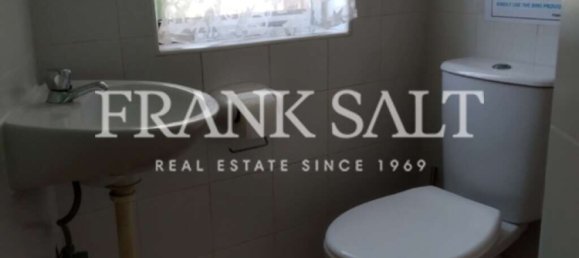 4 bedrooms Bungalow in Naxxar, Malta No. 8736 26