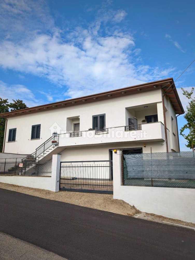 3 Schlafzimmer Villa in Piegaro, Italy, Nr. 252345