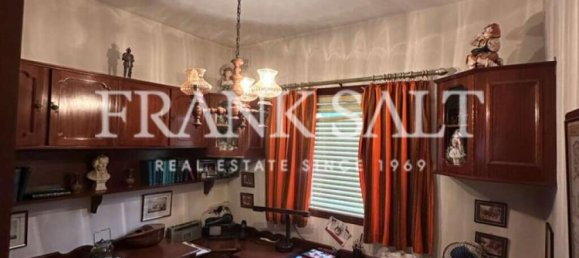 3 bedrooms House in Fgura, Malta No. 5021 6