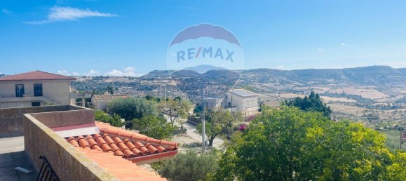 4 bedrooms House in Modica, Italy No. 362011 41