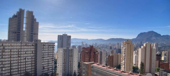 Apartamento de 2 dormitorios en Benidorm, Spain No. 146475 15