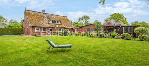 Дом с 6 комнатами в Зегеберг, Германия № 320677 14