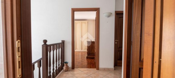 Villa de 6 habitaciónes en Verzuolo, Italy No. 34131 37