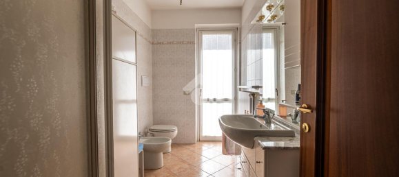 Villa de 6 habitaciónes en Verzuolo, Italy No. 34131 20