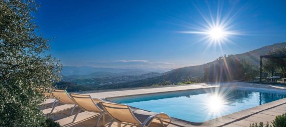 5 bedrooms Villa in Chateauneuf-Grasse, France No. 1714 6