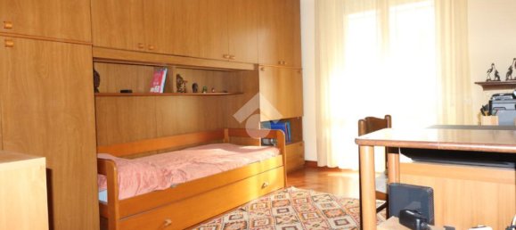 2 Schlafzimmer Wohnung in Lavagna, Italy, Nr. 38492 3