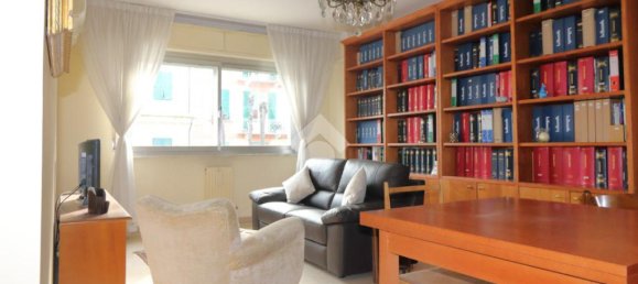 2 Schlafzimmer Wohnung in Lavagna, Italy, Nr. 38492 19