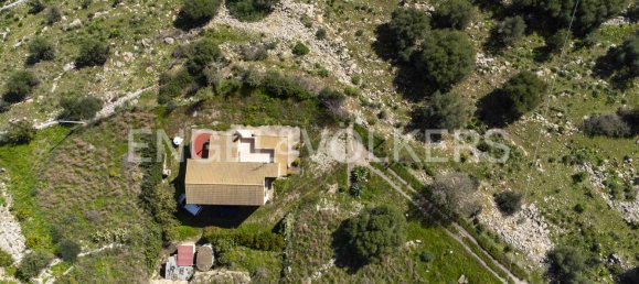 4 bedrooms Villa in Ragusa, Italy No. 129976 11