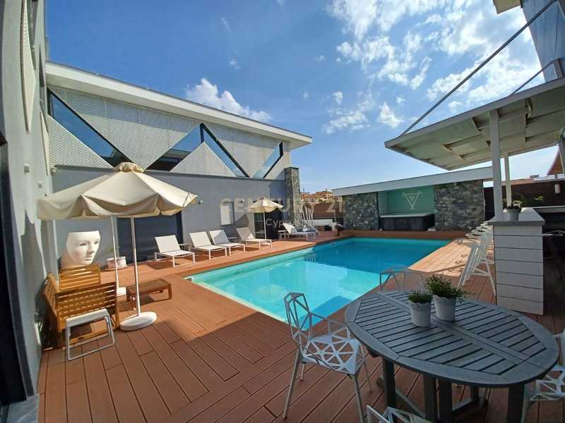 Вилла с 7 спальнями в Колосси, Кипр № 18931