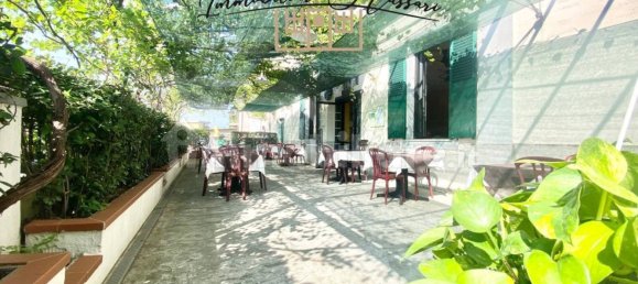 Gewerbliche Immobilie in La Spezia, Italy 137m², Nr. 311419 21