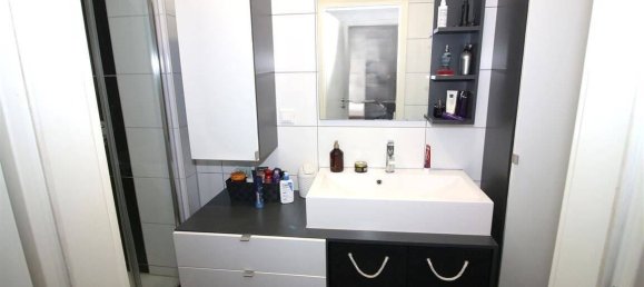 4غرفة شقة في Baden-Wurttemberg, Germany رقم 30264 12