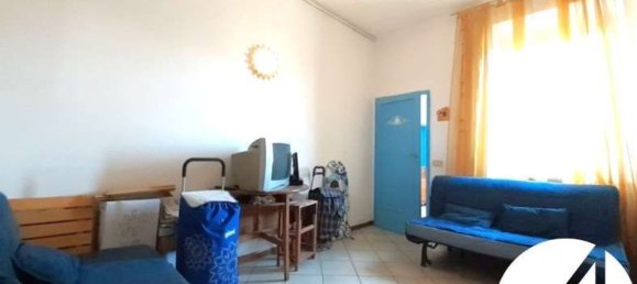 Квартира с 3 комнатами в Виареджо, Италия № 64127 2